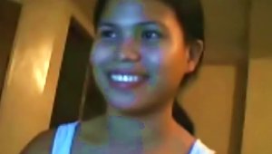 Homemade Video Of A Thai Girl  Her Body For The Webcam