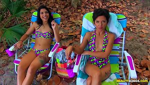 Cuties In Colorful Swimsuits Picked Up For A Wild Threesome