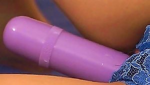 Kyoko Ayana Gets Her   Fucked By A Long Sex Toy