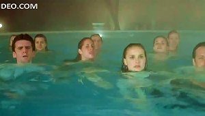 Sexy Natalie Portman And Lots Of Hot  Swimming In Their